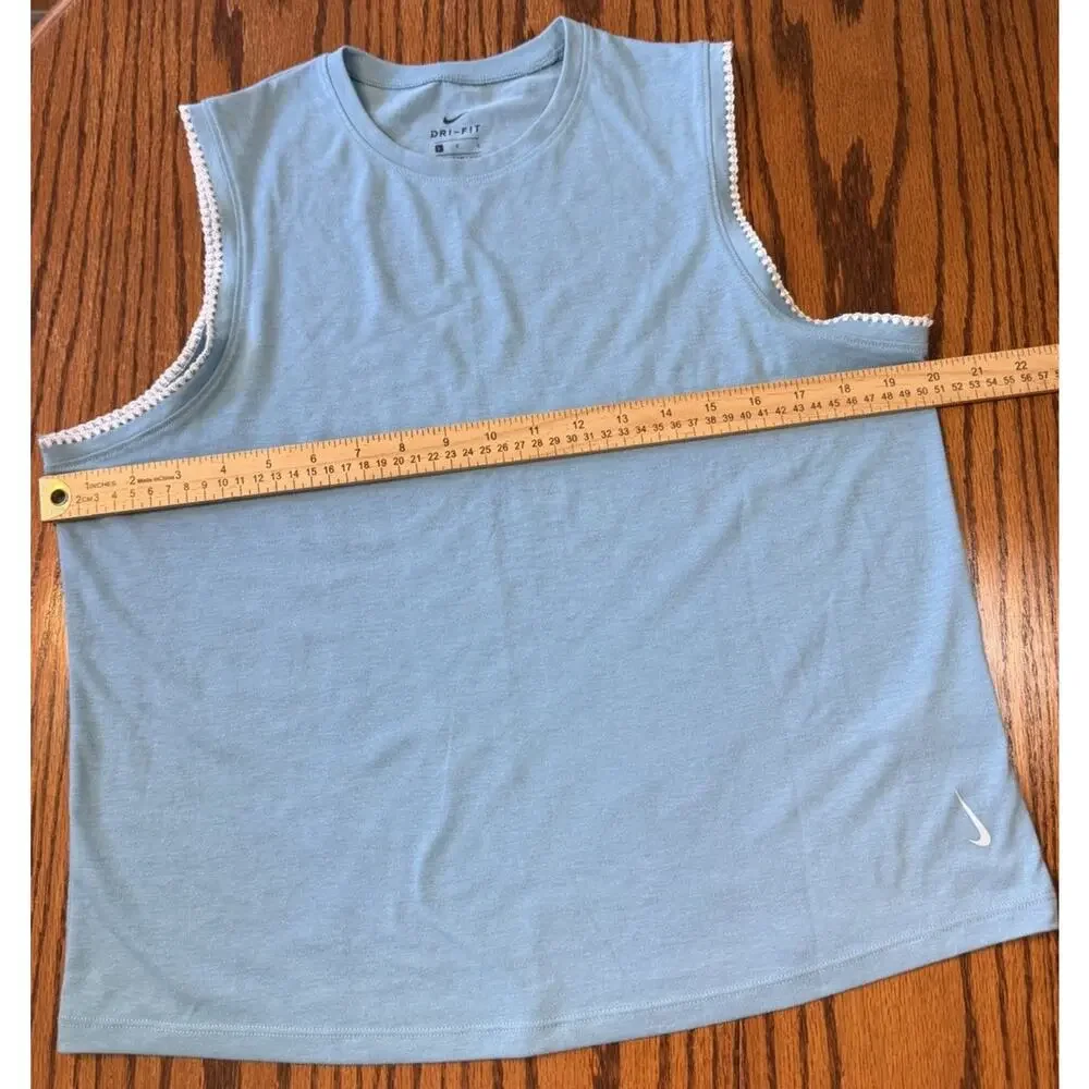Nike Dri-FIT Women's Crochet-Trimmed Yoga Tank Top - Blue Large